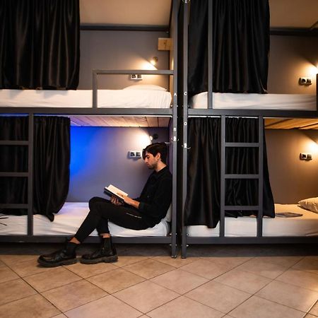 Bedway Athens Hostel ภายนอก รูปภาพ