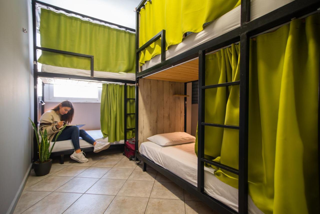 Bedway Athens Hostel ภายนอก รูปภาพ