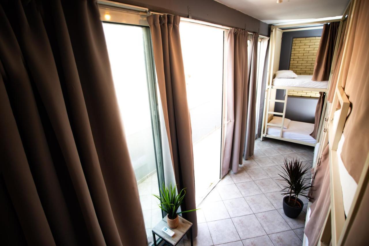 Bedway Athens Hostel ภายนอก รูปภาพ