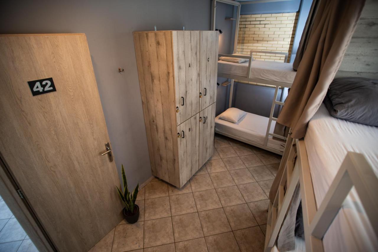 Bedway Athens Hostel ภายนอก รูปภาพ