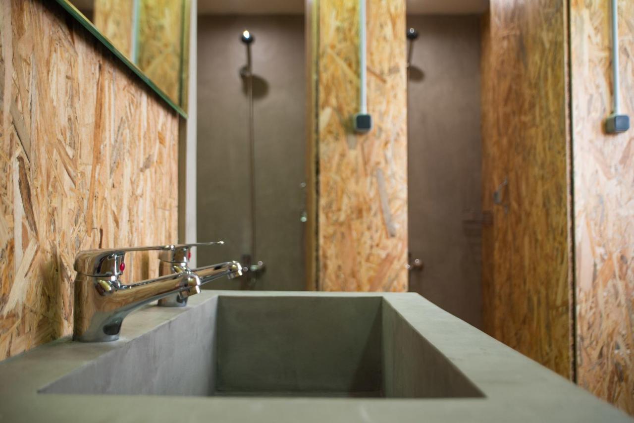 Bedway Athens Hostel ภายนอก รูปภาพ